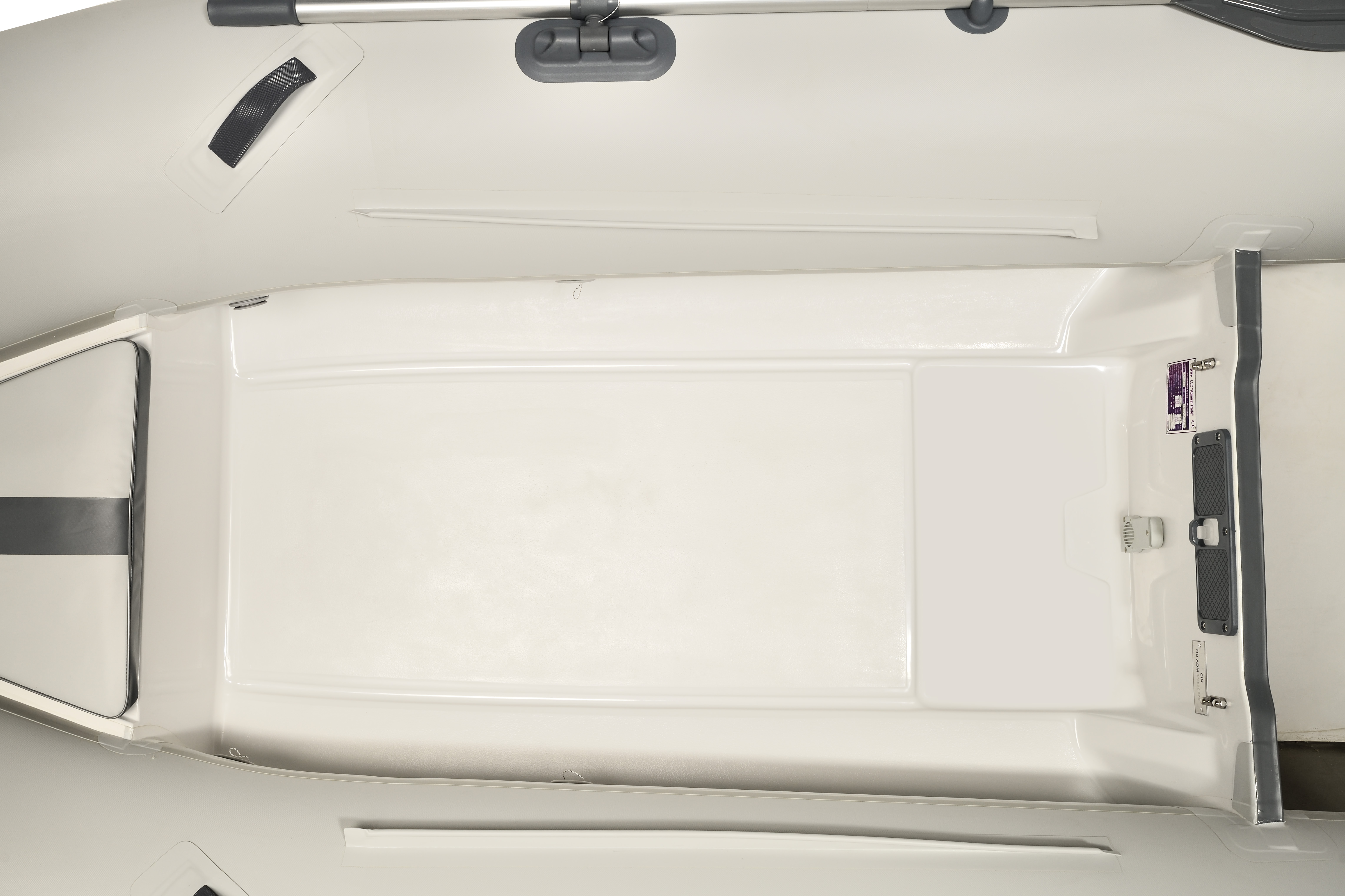 Адмирал RIB 305